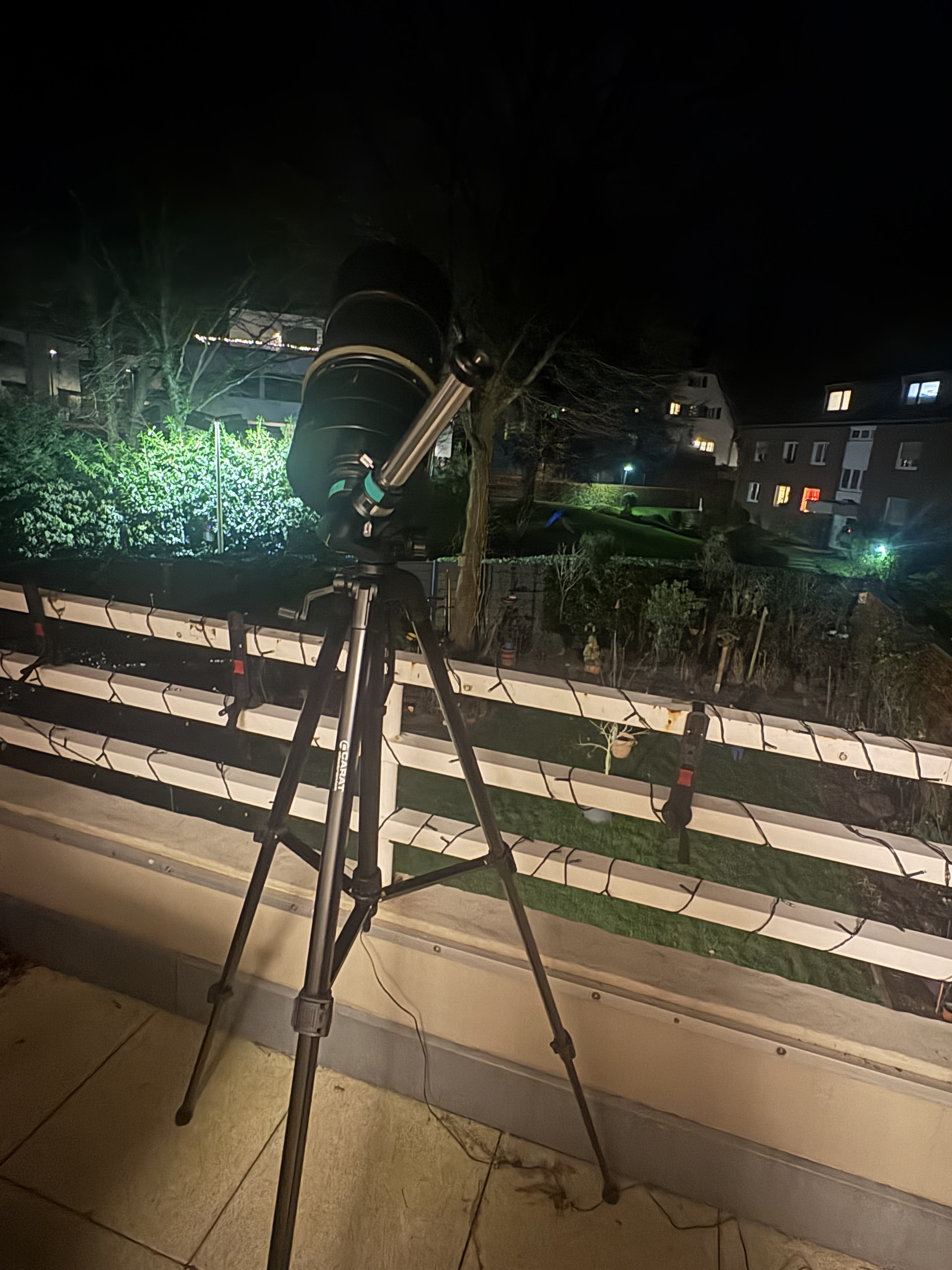 Teleskop mit Kamera und Astroberry Setup