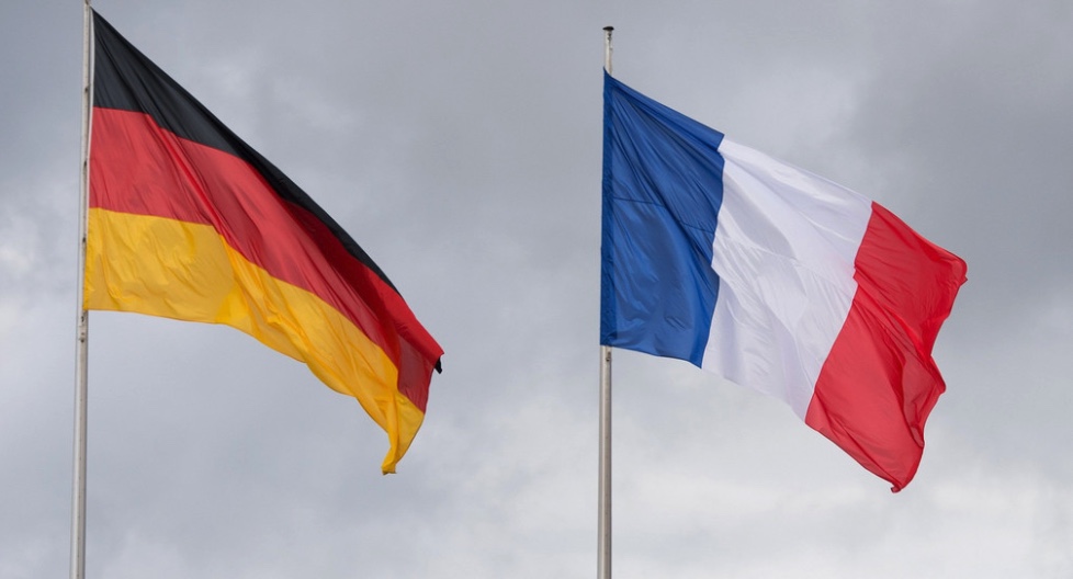 Deutsch-französische Flagge – Platzhalterbild